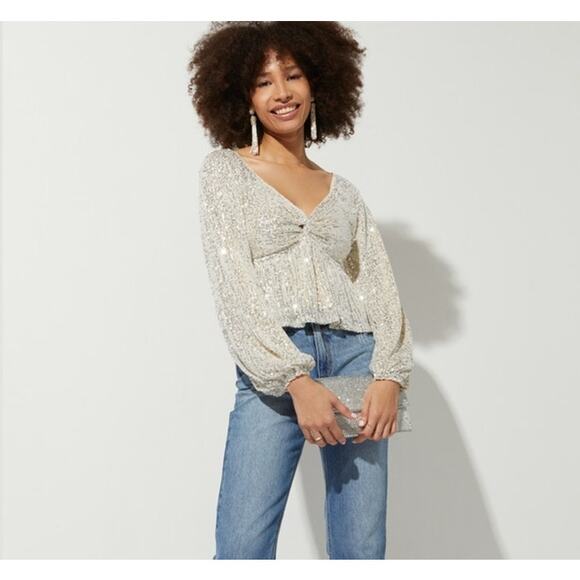 Francescas Nicolette Sequin Front Twist Blouse Size L - Picture 2 of 6